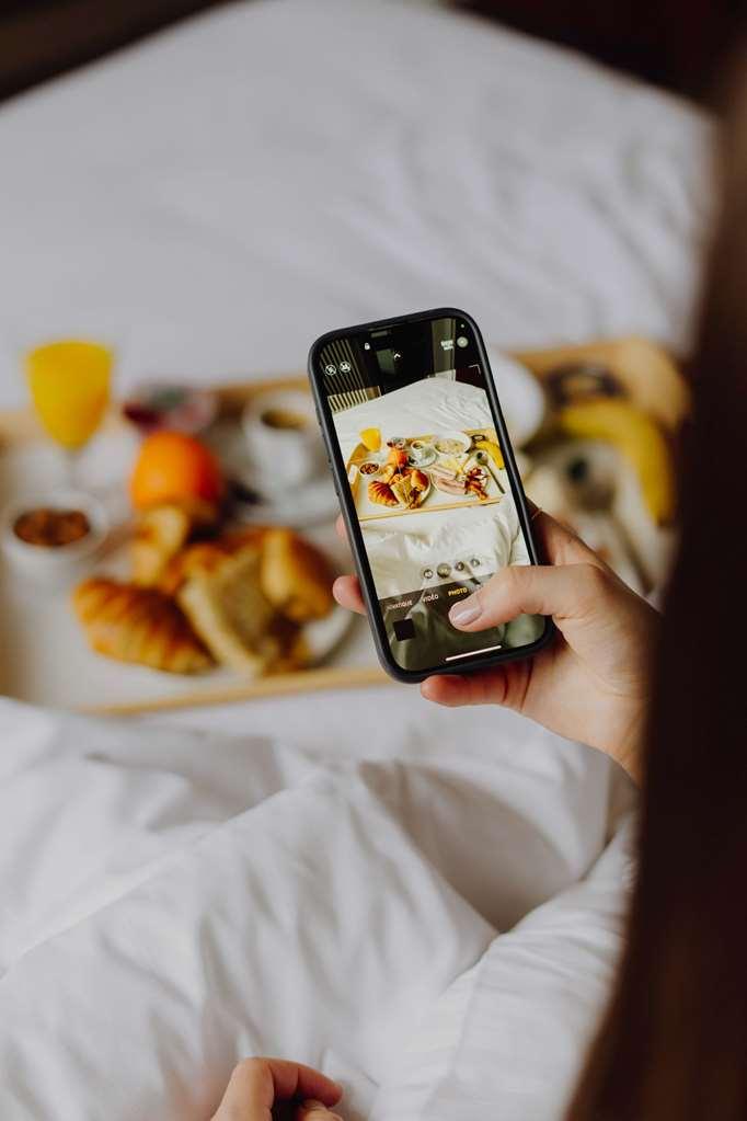 L'Hotel Bristol Caen Phòng bức ảnh